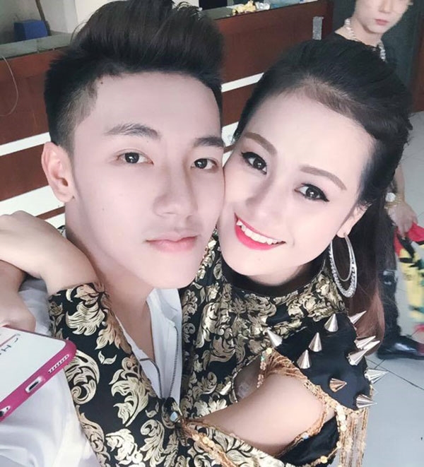 4 cặp đôi "yêu lâu không chán" trong giới hot teen Việt