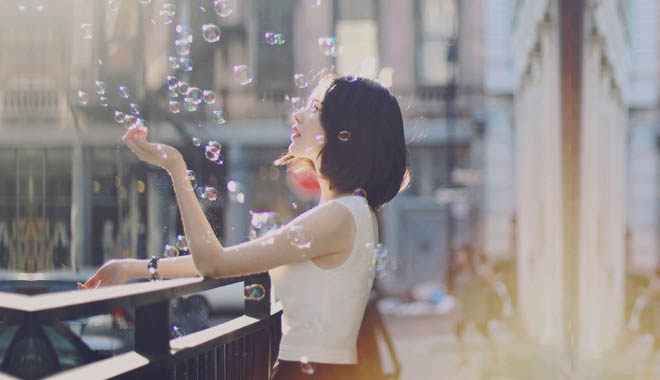 Sẽ có người khác thay anh yêu em.