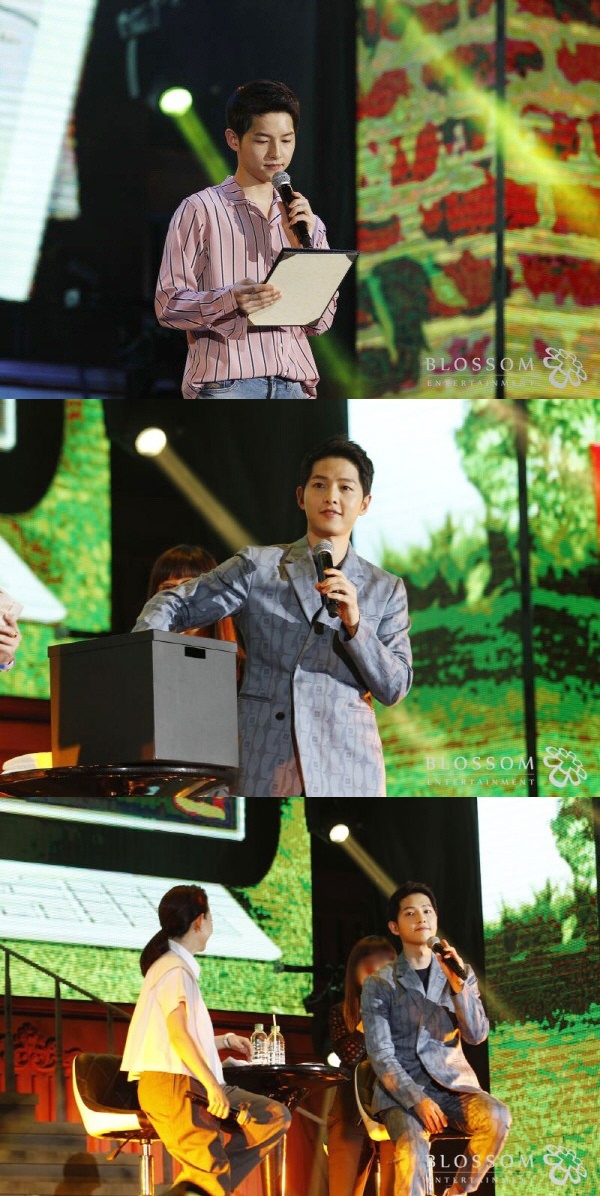 Song Joong Ki "thú nhận" với fans điều "bất lực" không thể làm!