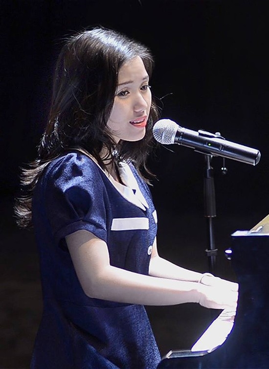 Tiếng hát của cô vẫn trong trẻo, ngọt ngào như ngày nào…