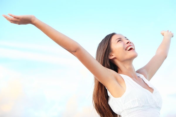Những điều phụ nữ 25 tuổi phải làm để giảm lão hóa da