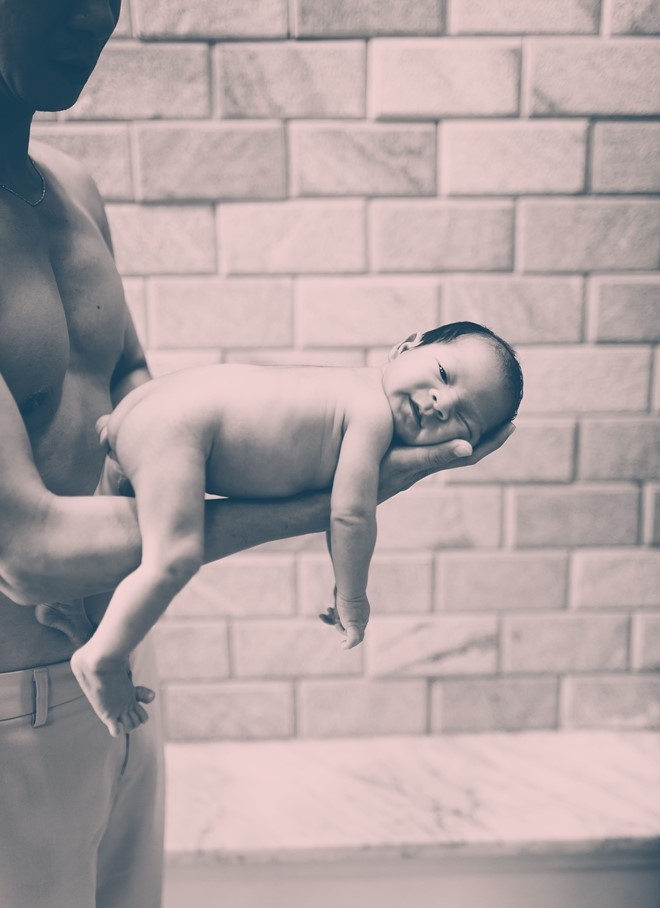 Lý Hải - Minh Hà tiết lộ bí quyết giúp hôn nhân bền chặt là ngoài tình yêu hai vợ chồng còn có sự gắn kết mật thiết giữa các thành viên trong gia đình.