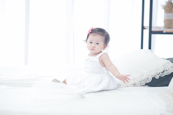 Theo tiết lộ của Trang Trần, bé Kiến Lửa rất thích trò chuyện với mẹ.
