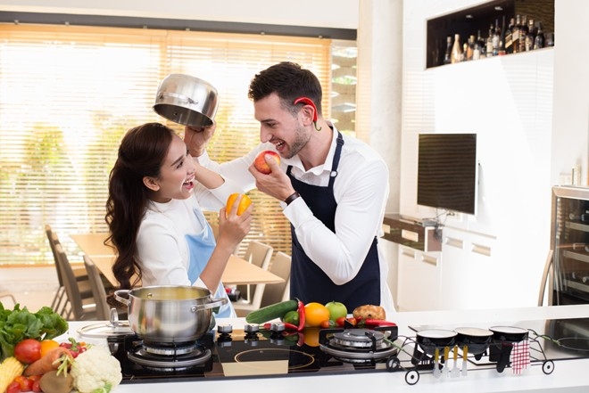 Nghe đàn ông luận về cái sự "thương vợ"