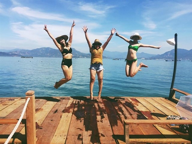 bestie hanh trinh vinh hy-hang rai-binh lap 14