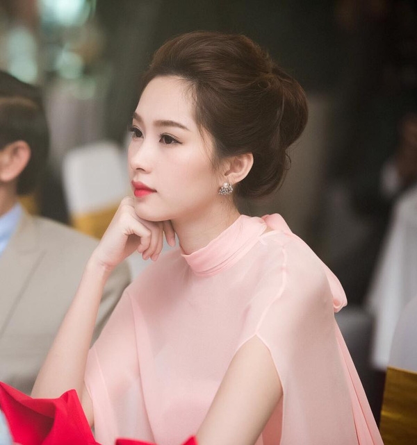 Bestie-goc-nghieng-than-thanh
