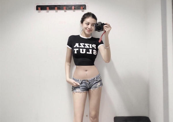 Bestie-hot-girl-phong-gym