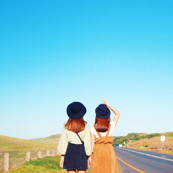 bestie 9x moi thang du lich 1 nuoc 9