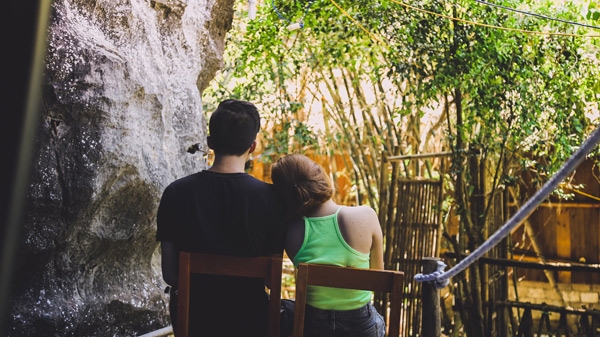 Mặc chiều cao chênh lệch quá lớn, cặp đôi vẫn cùng nhau viết nên câu chuyện tình yêu đẹp