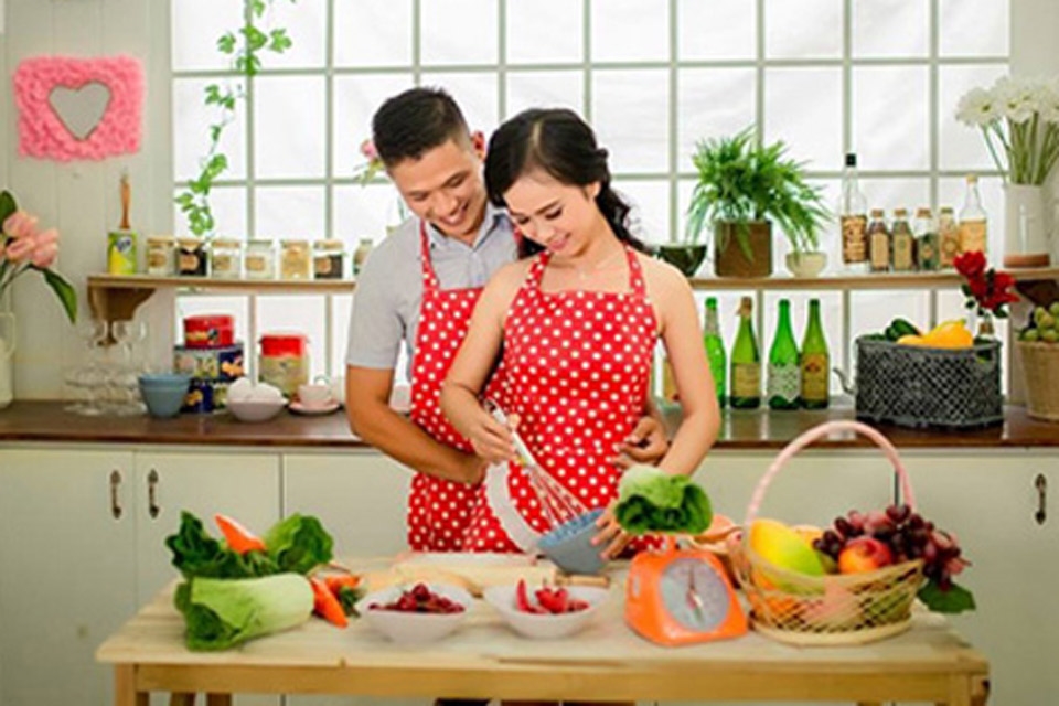 Khoảnh khắc yêu thương của những mối tình thầy trò