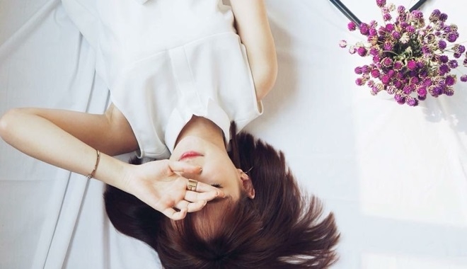 Tình yêu đơn giản lắm, chỉ là một ánh mắt cũng đủ khiến tim ta bồi hồi