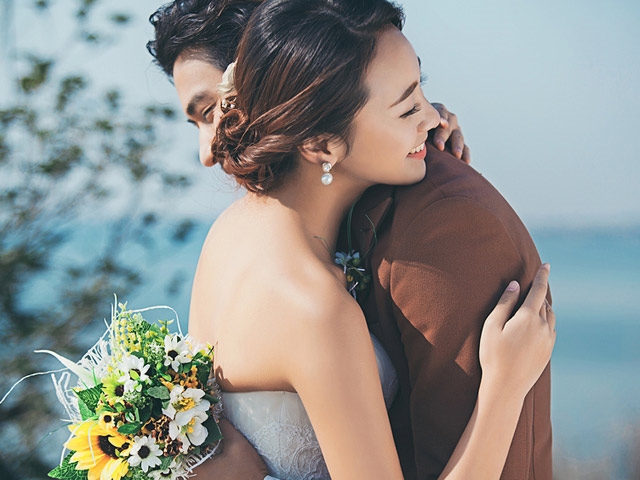 Vì sao gái xấu vẫn lấy được chồng, còn gái xinh thì lại ế?