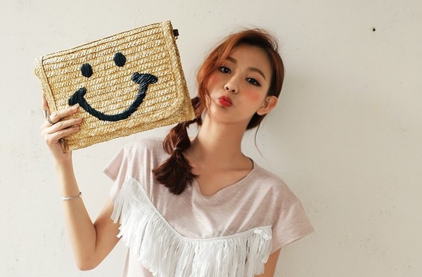 Bestie-kieu-toc-giang-sinh