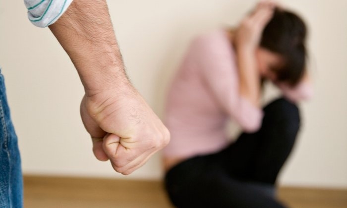 Nếu một người đàn ông có 5 dấu hiệu này, tuyệt đối đừng lấy anh ta