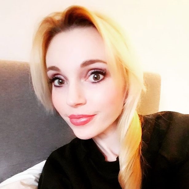 Bestie Dana Anhalt