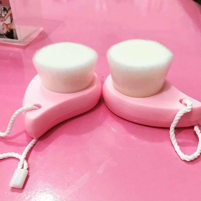 bestie-dung-cu-rua-mat