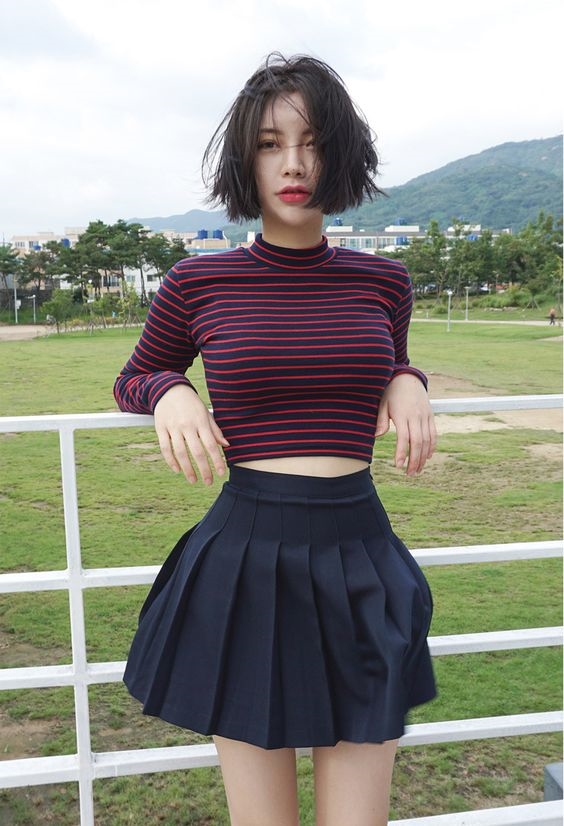 Muon mac chat khong phai nghi, cac nang can sam ngay 7 mau ao thun nay