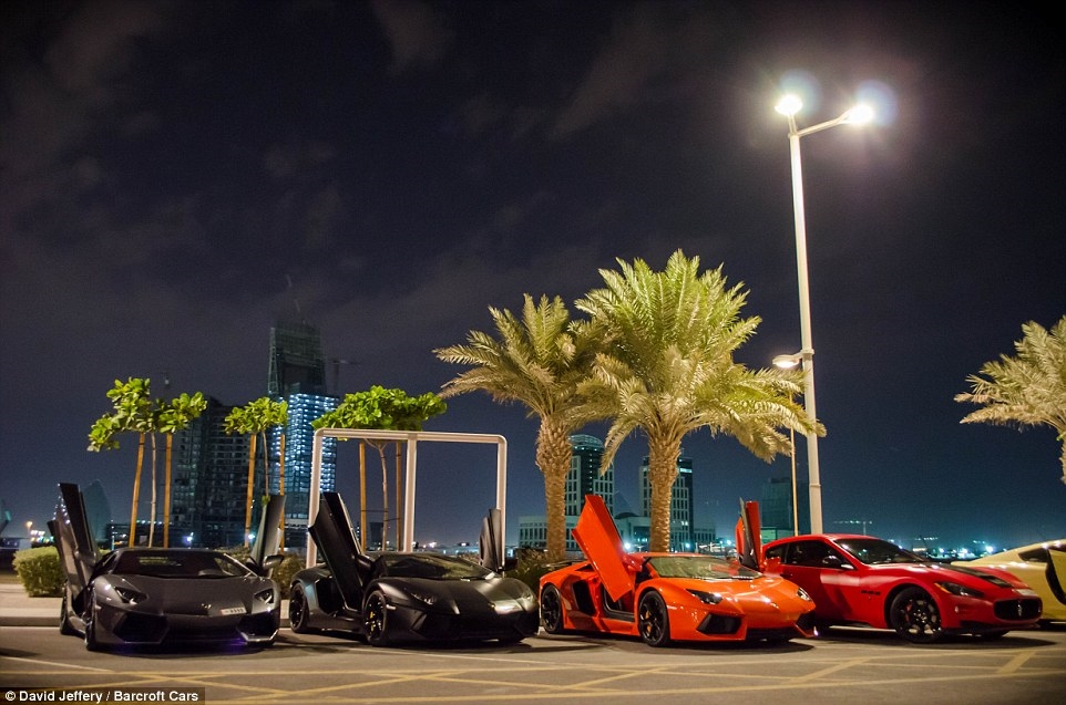 bestie Qatar 4