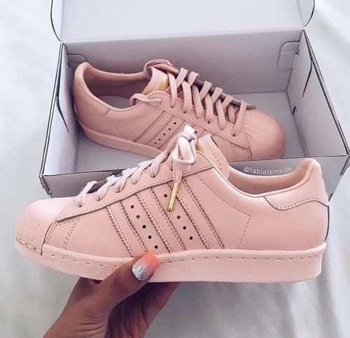 bestie giay sneaker dep 1