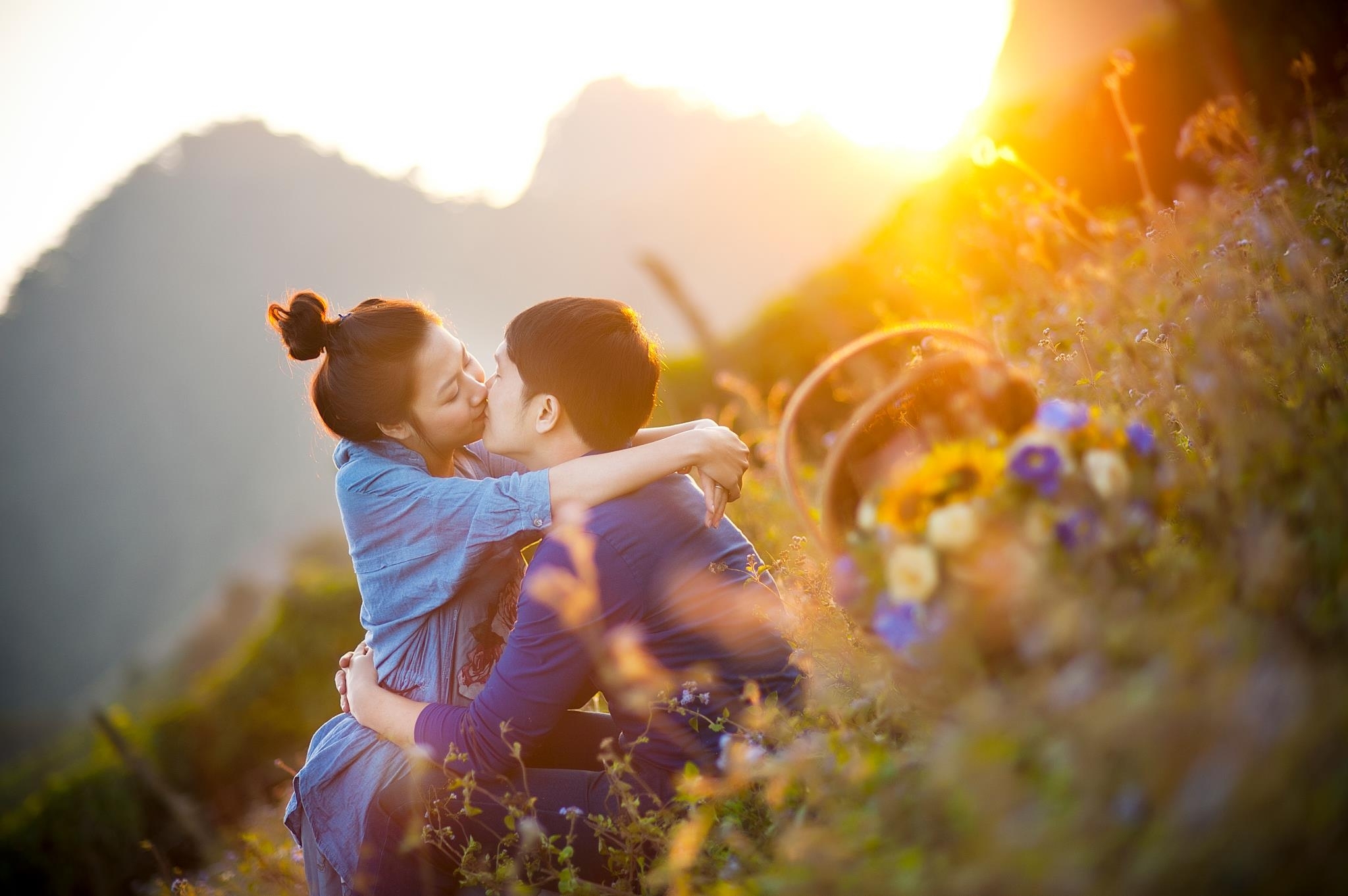 9 dấu hiệu cho thấy hai bạn sẽ về chung một nhà
