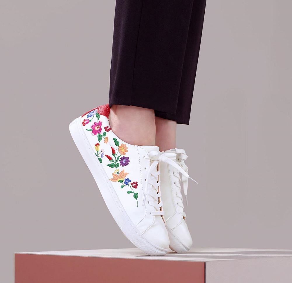 bestie giay sneaker dep 7