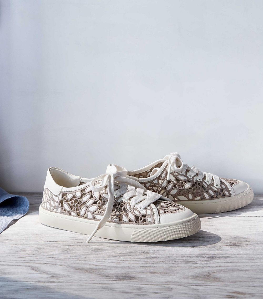 bestie giay sneaker dep 12