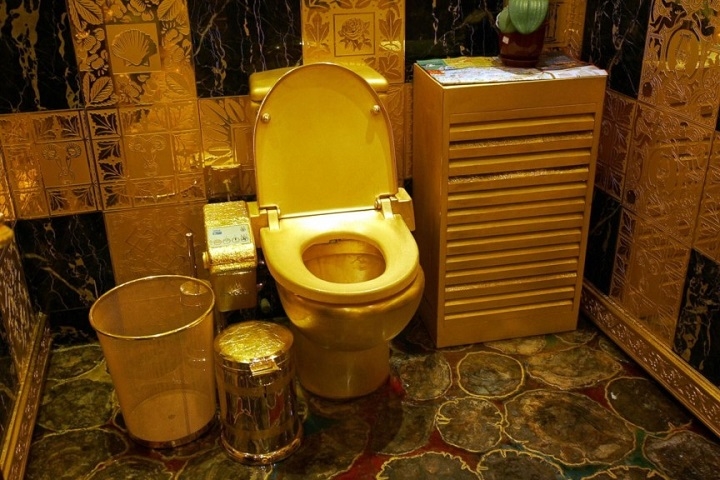 bestie toilet ki la 4