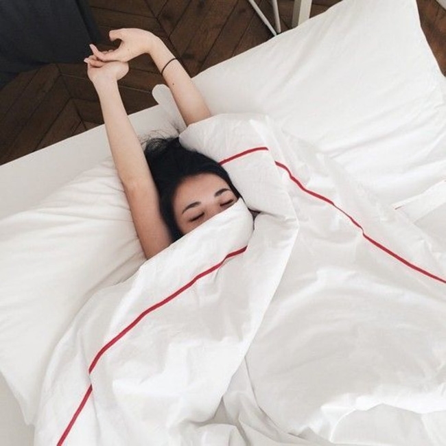 Bestie ngu nhieu