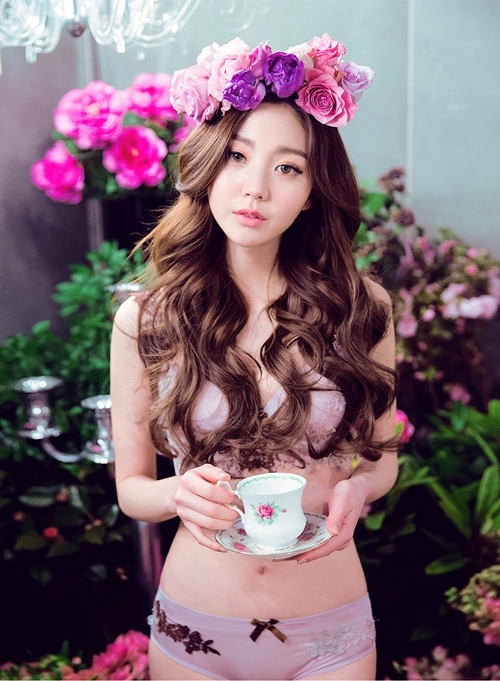 Bestie uong tra xanh