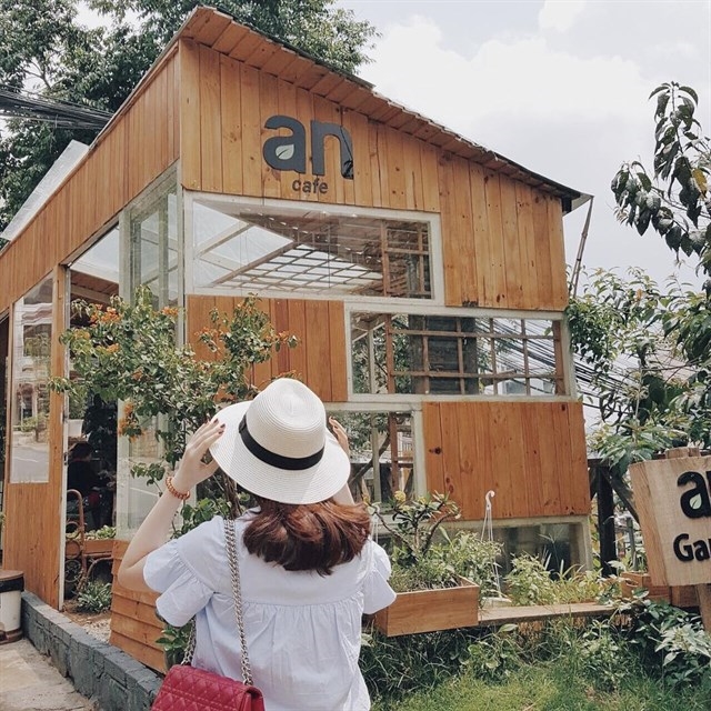 bestie cafe dep o da lat 2