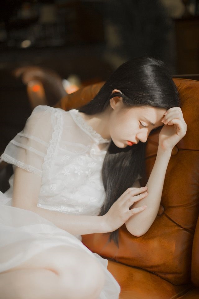 6 điều con gái nên làm khi không được crush đáp lại tình cảm