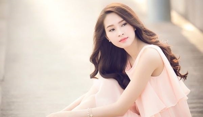 7 lí do khiến đàn ông dễ bị thu hút bởi con gái tóc dài