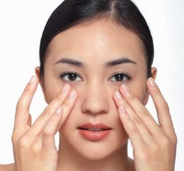 4 cách dưỡng da đơn giản dành riêng cho