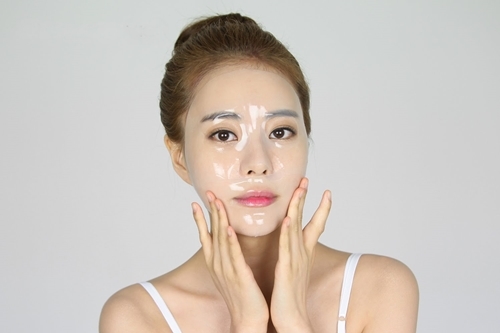 Đá quý và 3 mẹo trẻ hóa da cực hiệu nghiệm nhưng ít người biết
