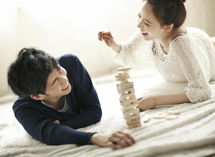 Muốn là người chồng tốt hãy dành sự ưu tiên cho vợ bạn hơn 6 người này