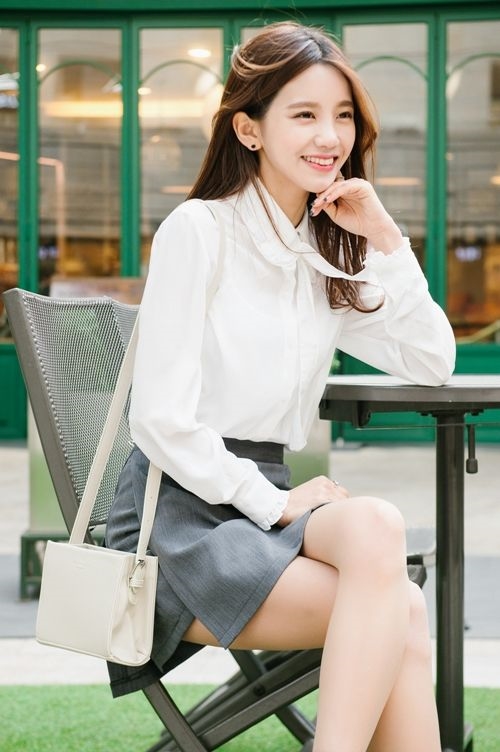 Bestie - ngay dau di lam 7
