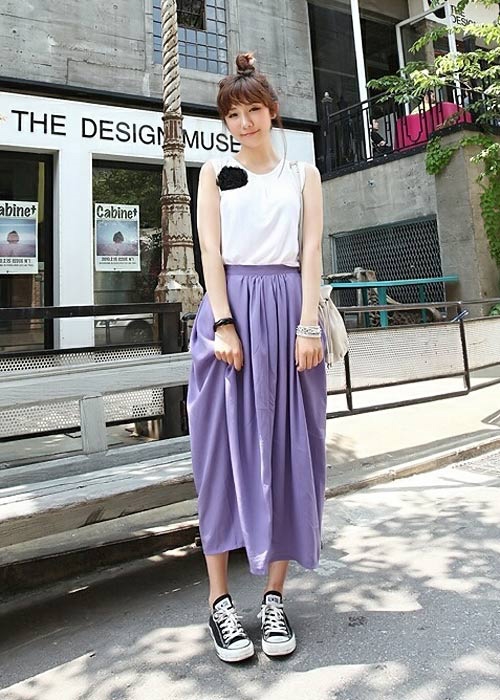 bestie phoi trang phuc voi giay sneakers