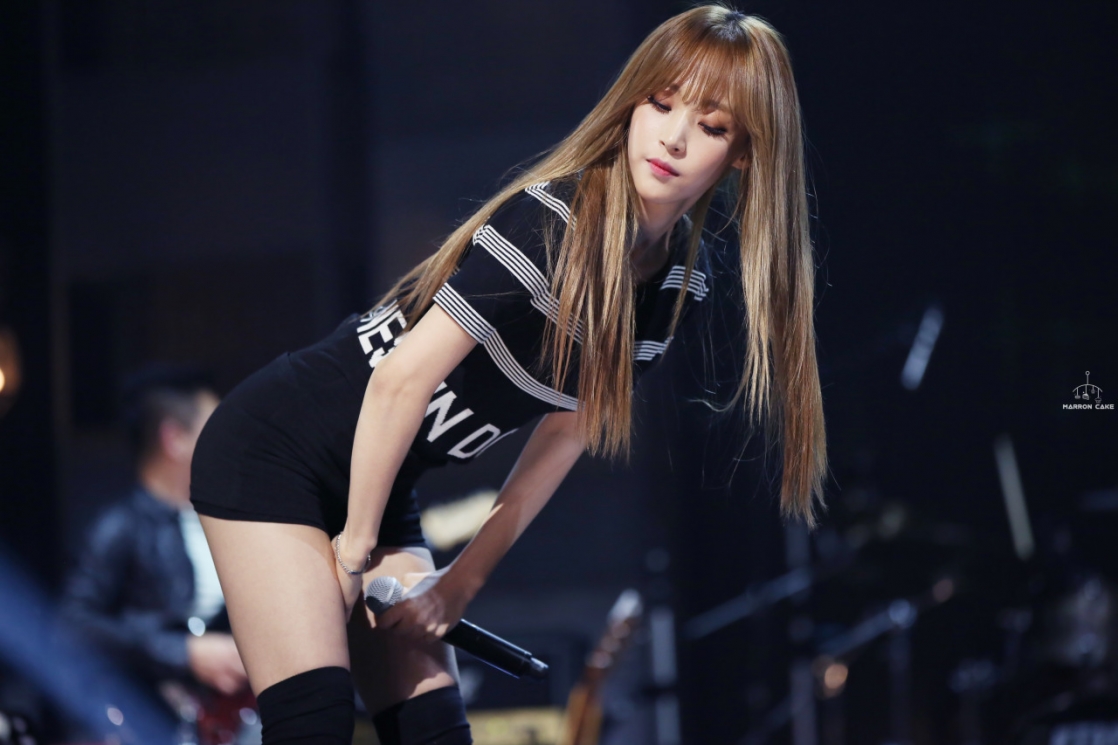 bestie co bung san chac cua Moonbyul