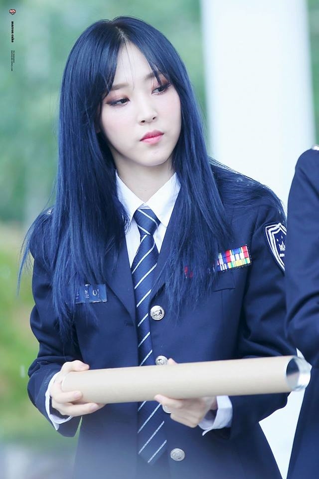 bestie idol mac vest