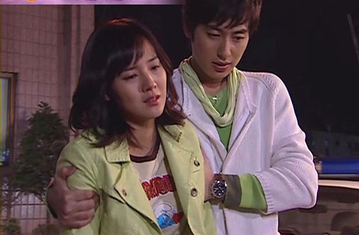 bestie my nhan hoa han giong nhau tinh duyen trai nguoc