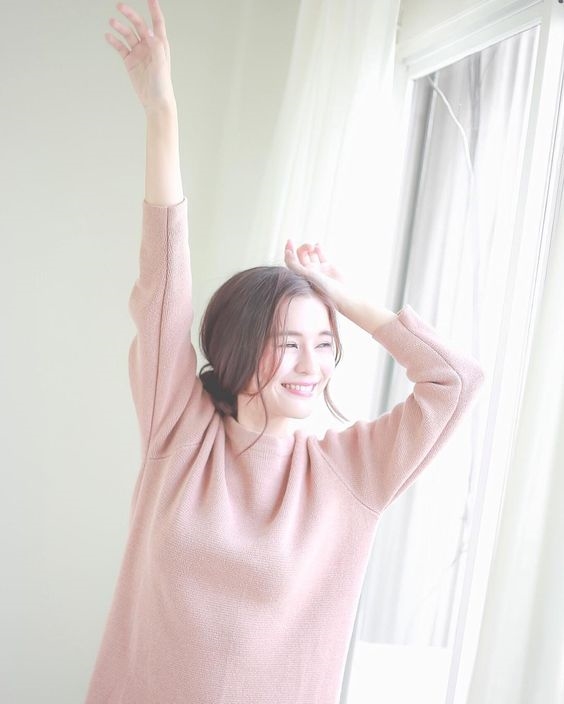 bestie búi tóc củ tỏi 8
