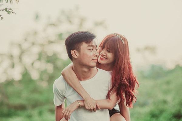 bestie-noi-lai-tinh-cam