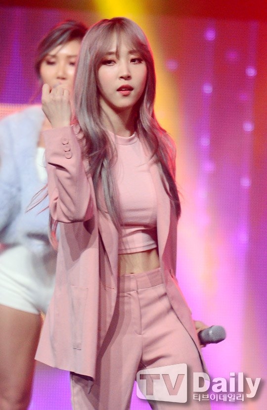 bestie vong eo nu idol Kpop