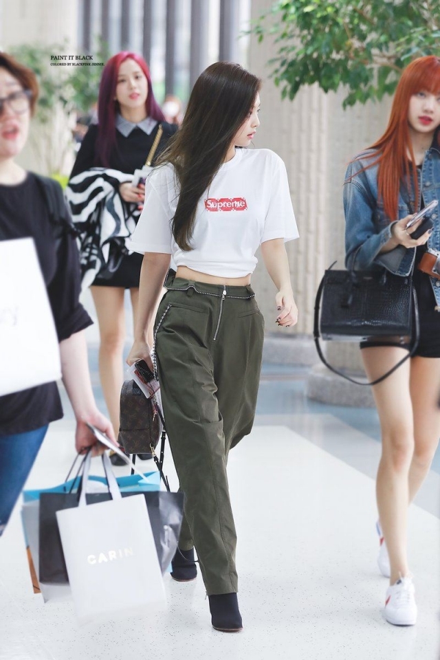 bestie Idol thich hop lam model