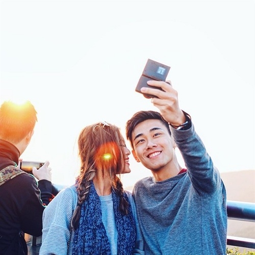 Chọn ảnh cặp đôi để được tiết lộ bí mật bất ngờ về chuyện tình yêu của bạn