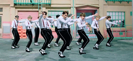 Những bí mật thầm kín hiếm người biết đến trên cơ thể sao Kpop