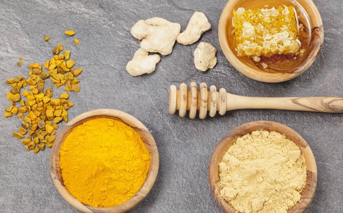 Những bí kíp làm mờ sẹo mụn ngay trong tủ lạnh của bạn