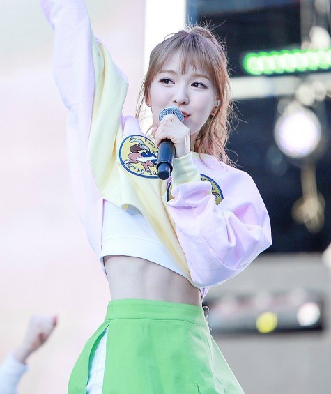 bestie can nang sao nu Han