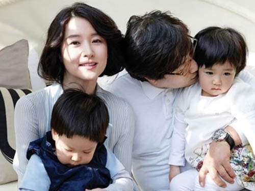 Loạt nhóc tì cực đáng yêu nhà sao Hàn "đốn tim" fan ngay từ cái nhìn đầu tiên