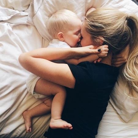 9 biến đổi trong tâm lí phụ nữ sau sinh mà người chồng nên biết
